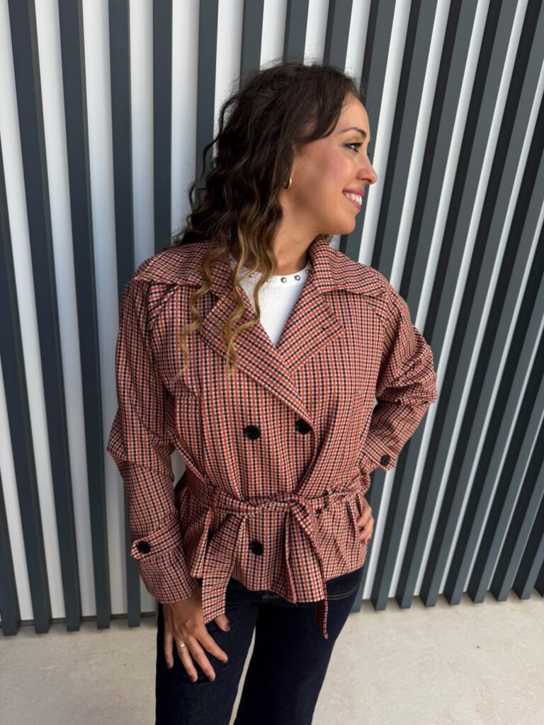 Chaqueta cuadros doble boton