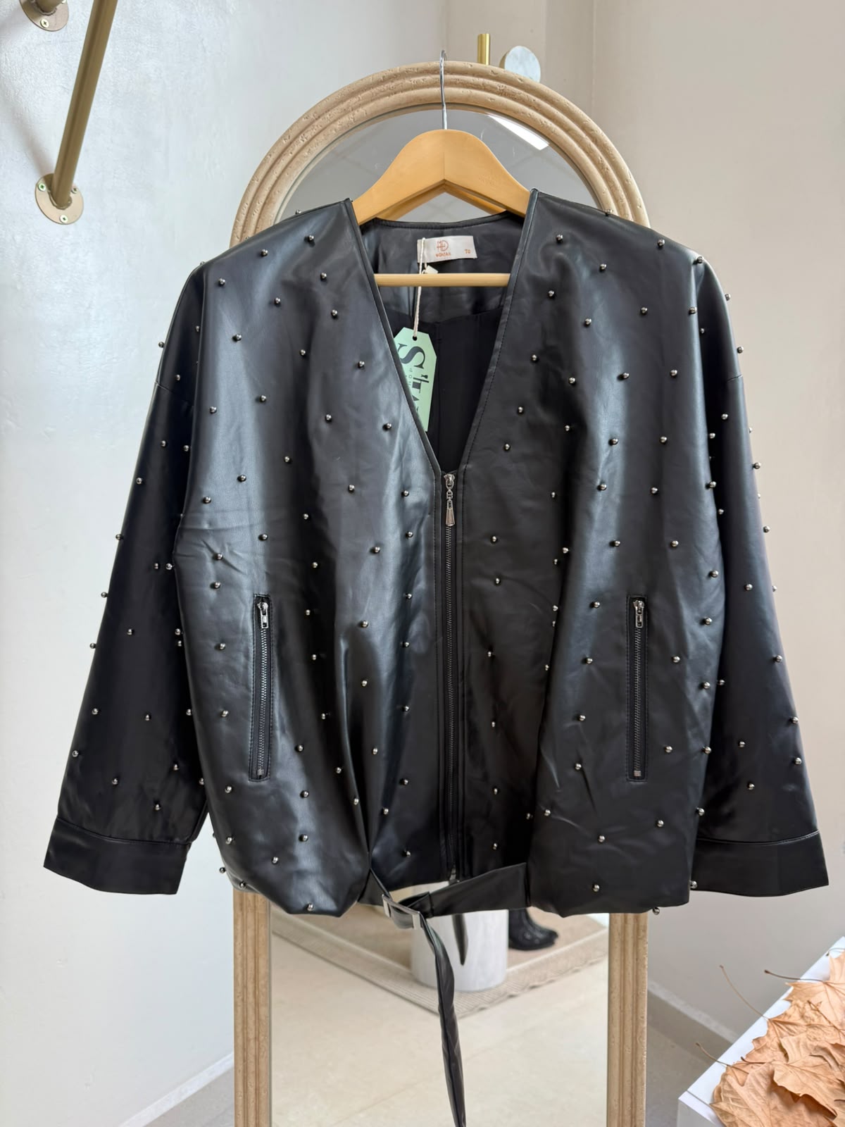 Chaqueta bolitas polipiel