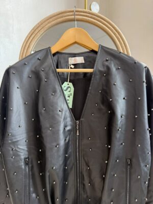 Chaqueta bolitas polipiel