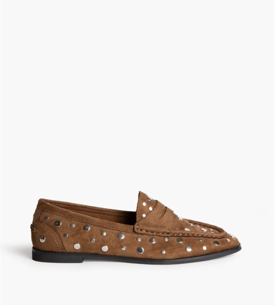 Mocasines tachuelas