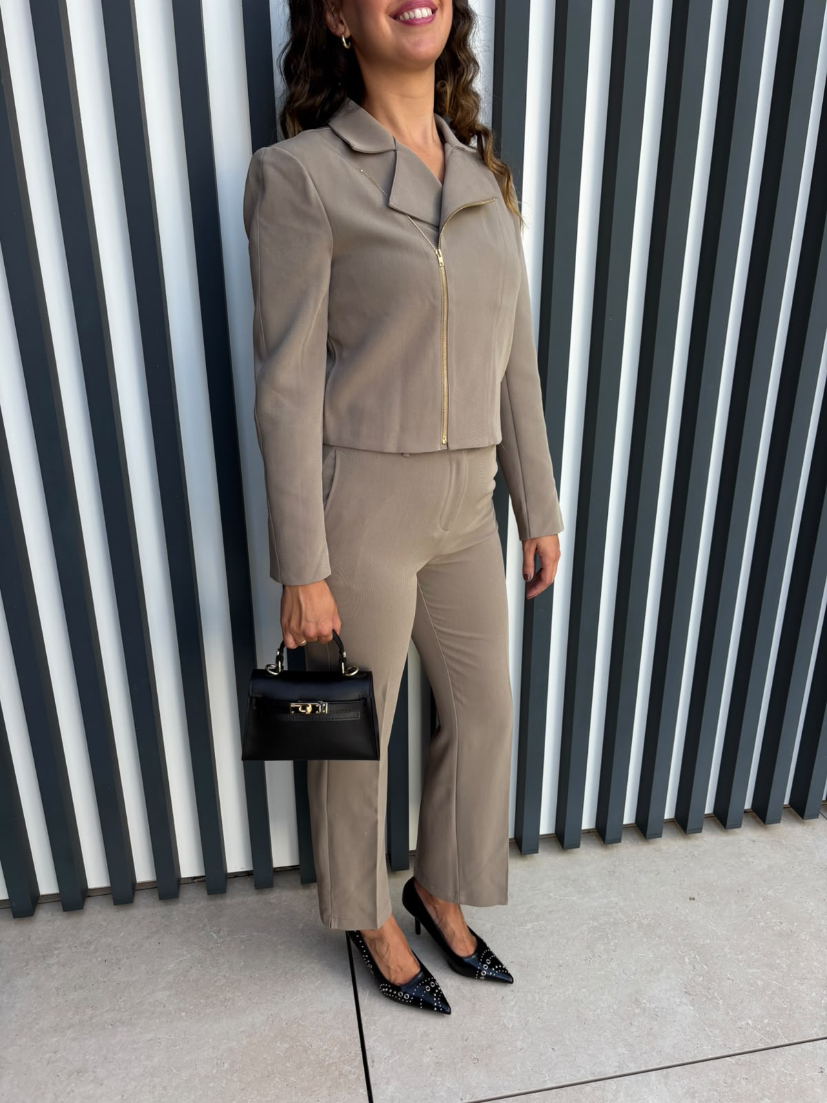 Conjunto chaqueta cremallera