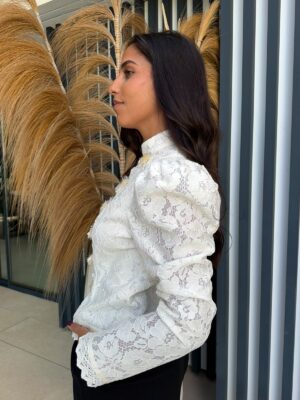Chaqueta encaje