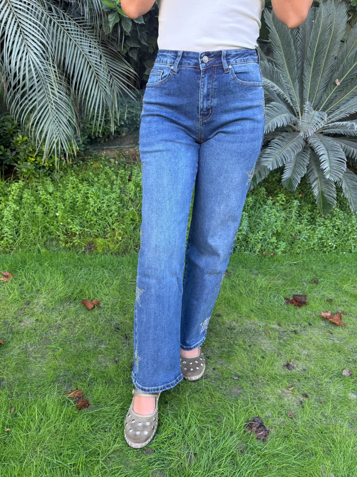 Pantalon vaquero estrellas brillantes lateral