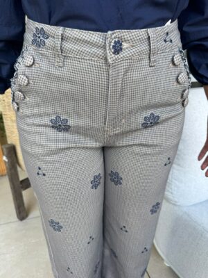 Pantalón cuadros botones Maison