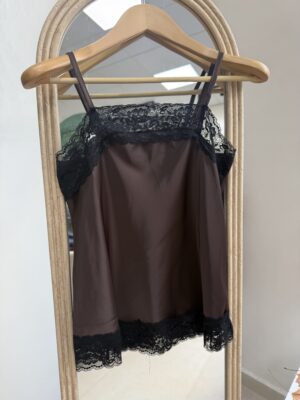 Top encaje seda