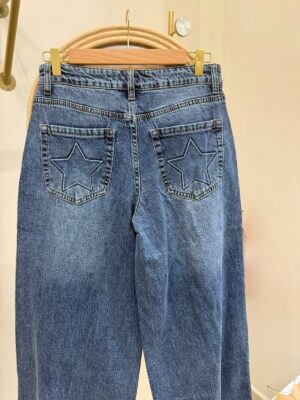 Pantalón vaquero estrellas