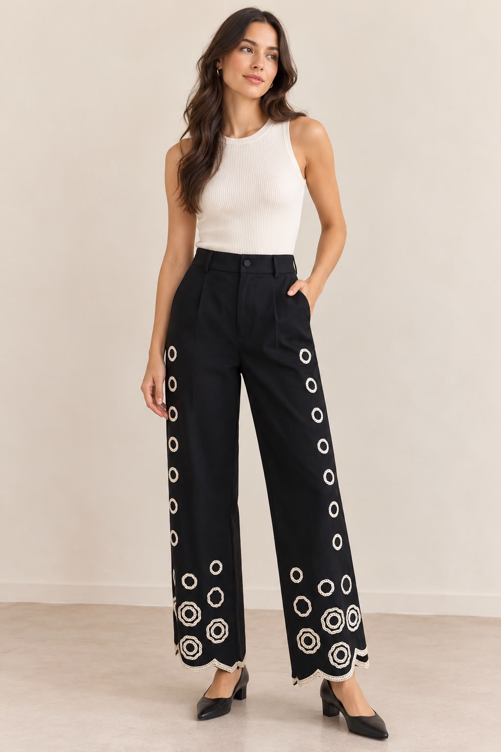 Pantalón aros bordados